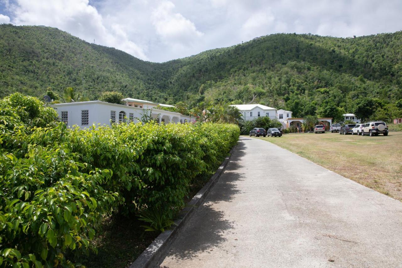 Icis Villas Brewers Bay Eksteriør bilde